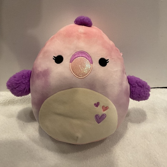 Squishmallows 8” Shimi the Valentines Day Parrot - Picture 1 of 3